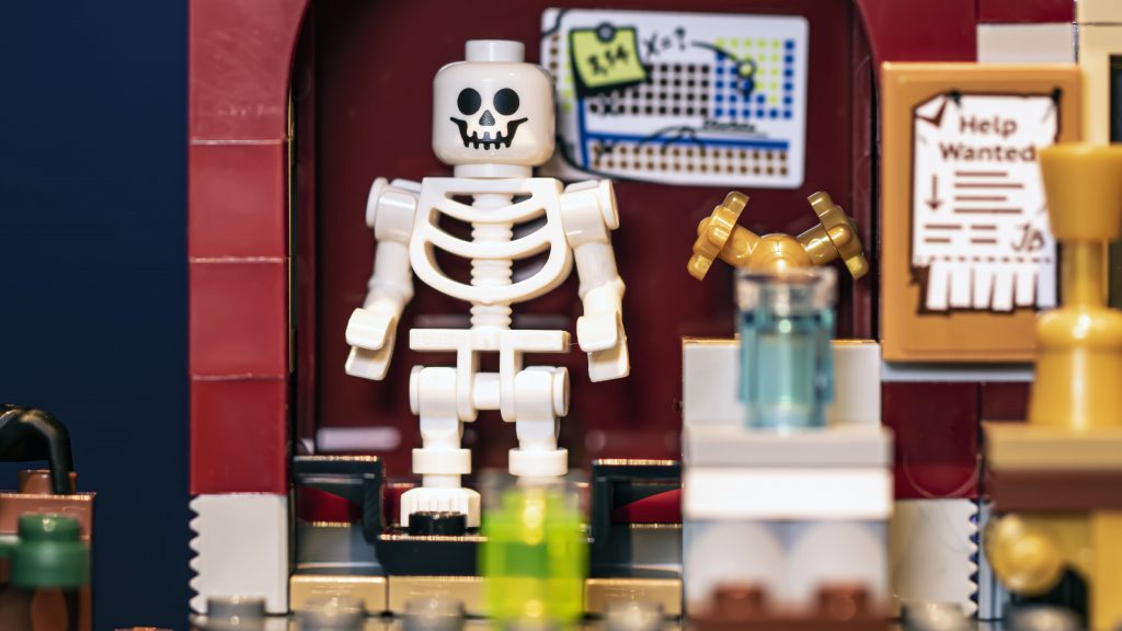 skeleton 1024x576
