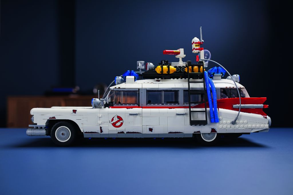 LEGO Ghostbusters 10274 ECTO 1 29