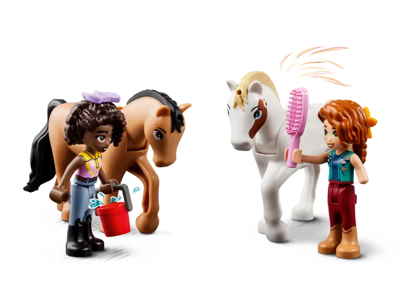LEGO Friends 41745 Autumns Horse Stable 3