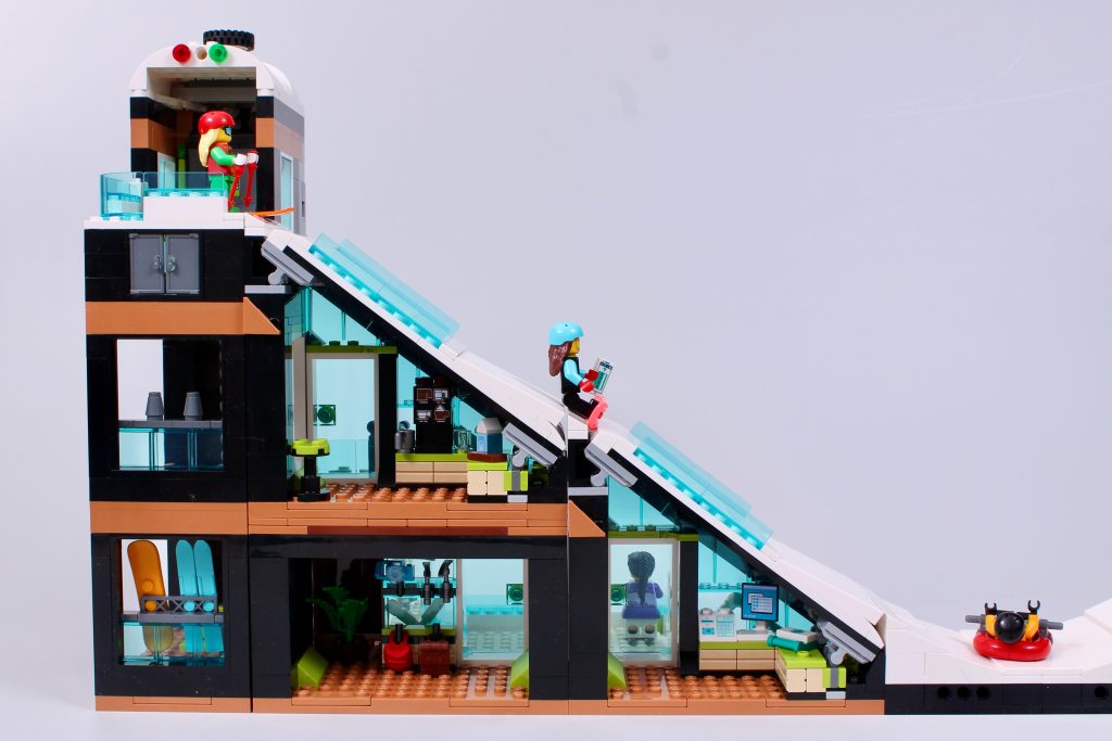LEGO City 60366 Ski and Climbing Center review 4 1024x683