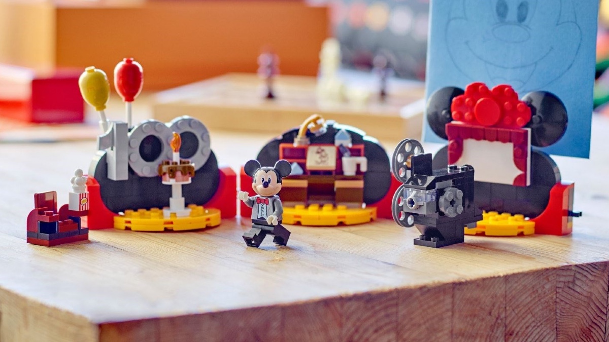 LEGO 40600 Disney 100 Years Celebration sells out in the US