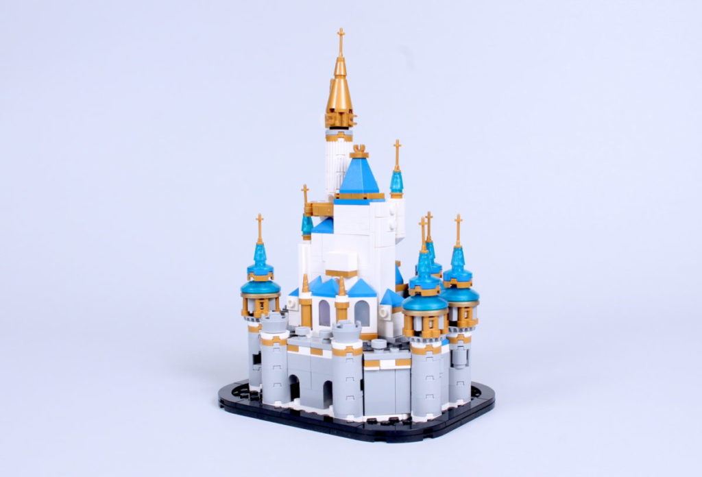 LEGO Disney 40478 Mini Disney Castle review 9 1024x696