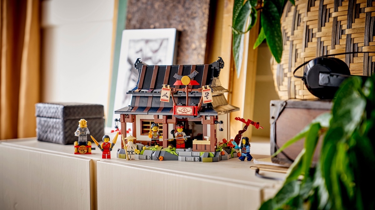 LEGO NINJAGO 71858 Four Weapons Blacksmith 15th Anniversary featured