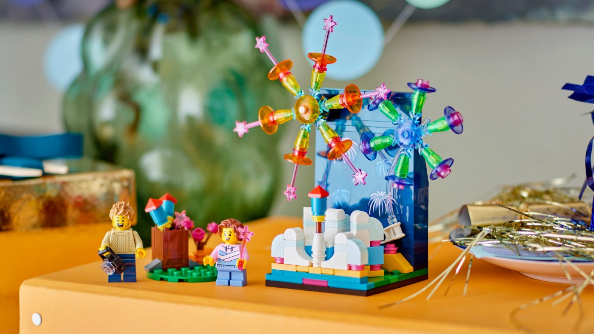 LEGO 40689 Firework Celebrations GWP rumoured to be available soon