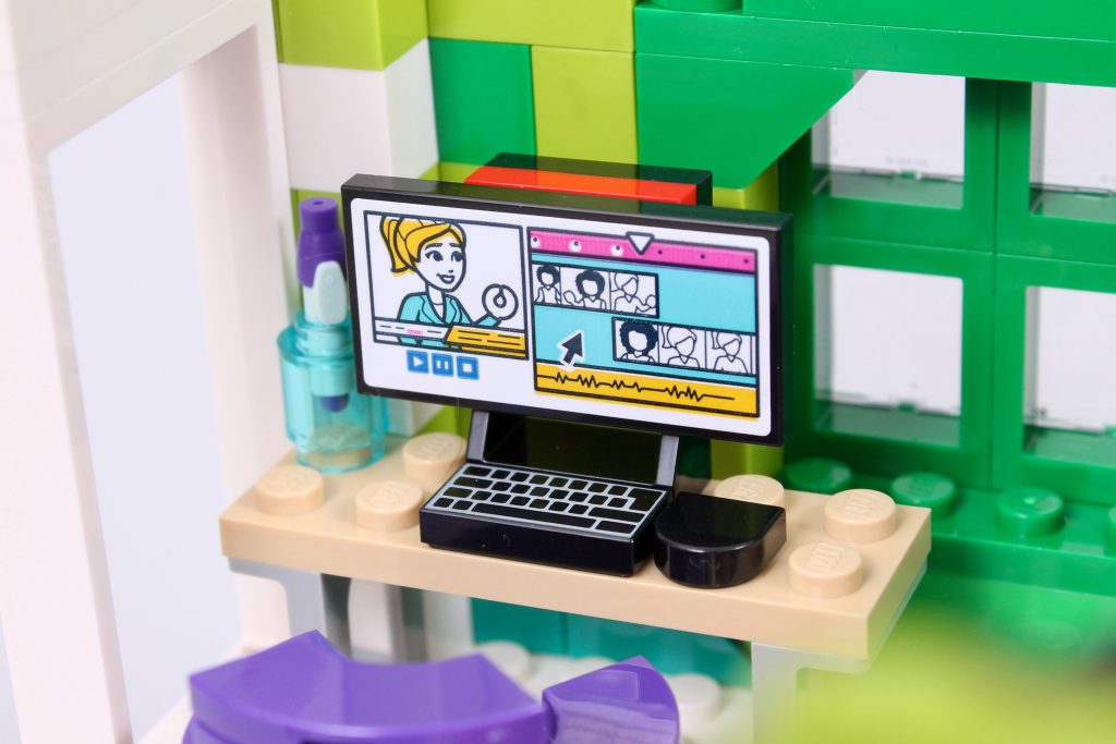 LEGO Friends 41748 Heartlake City Community Center review 16 1024x683